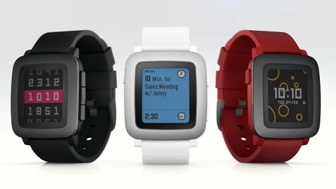 Apple Pebble uyumlu uygulamaları hata sonucunda engellediğini söyledi