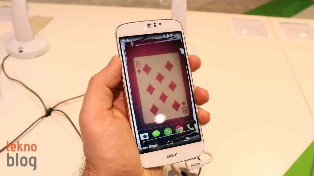 Acer Liquid Jade Z Ön İnceleme