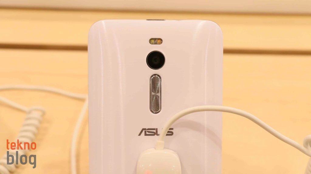 Asus ZenFone 2 Ön İnceleme