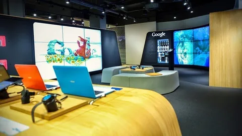 Google ilk perakende mağazasını Londra’da açtı