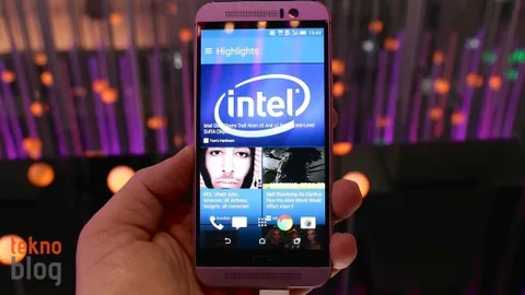 HTC BlinkFeed haber uygulaması içinde reklam gösterimine başladı