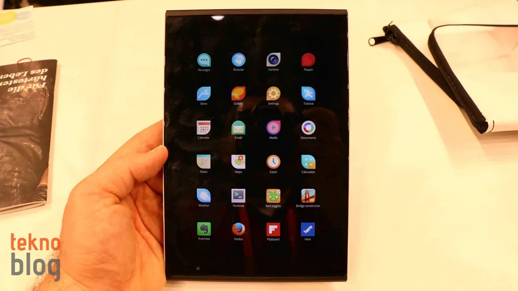 Jolla Tablet ön siparişe sunuldu