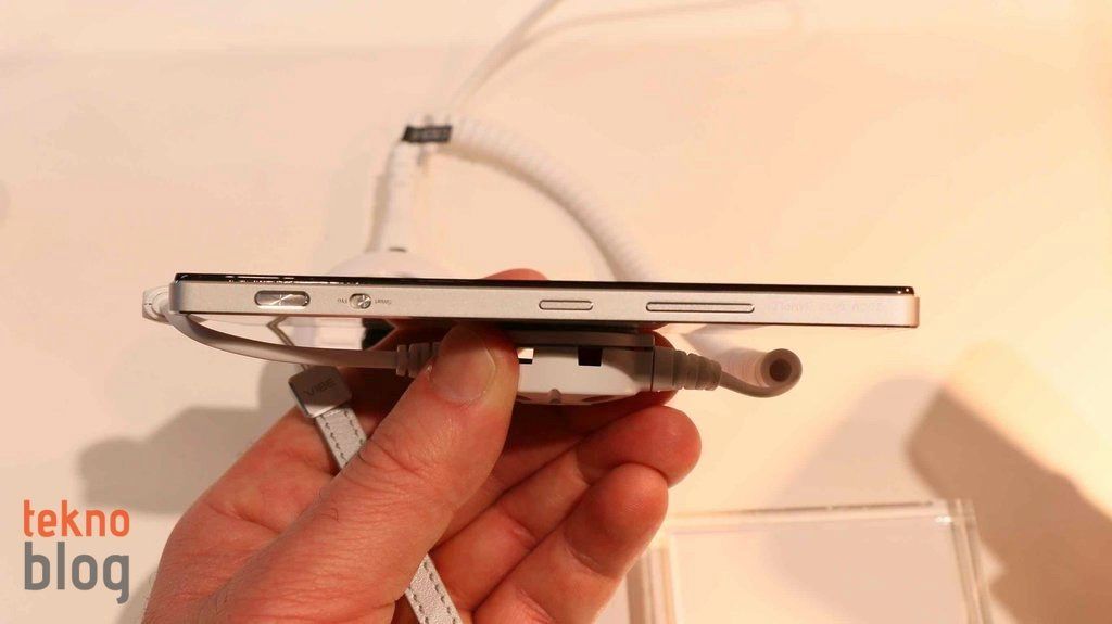 Lenovo Vibe Shot Ön İnceleme