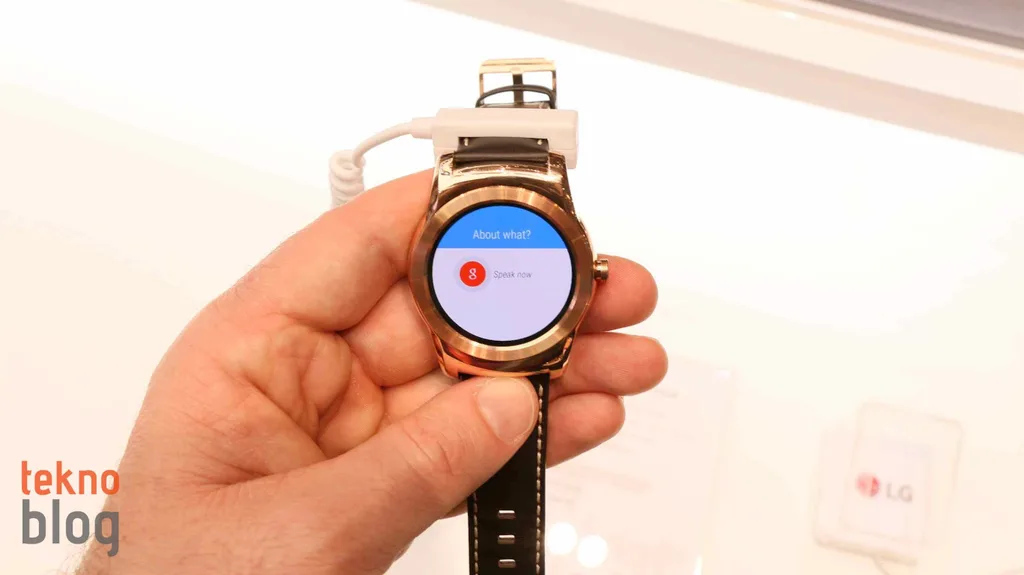 Android Wear için iPhone desteği hazır olmak üzere