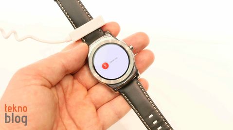 Wi-Fi desteği ve emoji çizimini getiren Android Wear güncellemesi yayınlandı