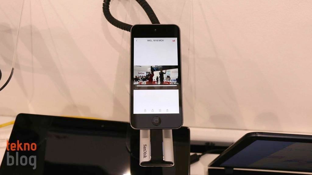 SanDisk 128 GB iXpand flaş bellek ile iPhone ve iPad’e ek depolama alanı