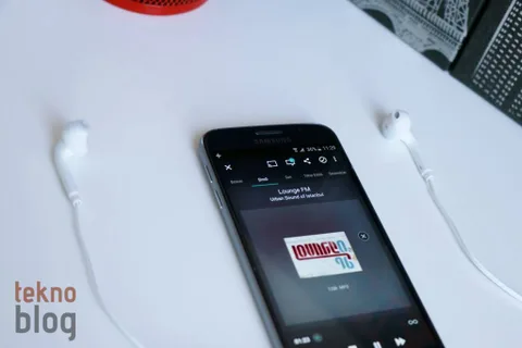 Dijital müzik satışları CD satışlarını ilk kez geride bıraktı