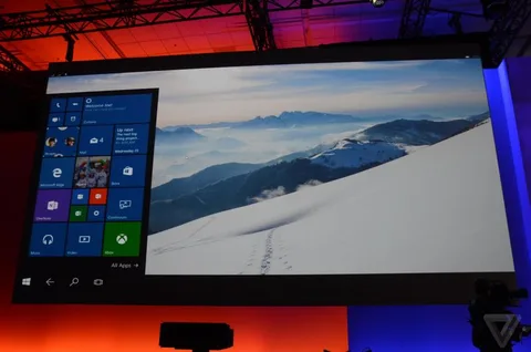 Windows 10 telefonlarda PC deneyimi yaşamak mümkün olacak