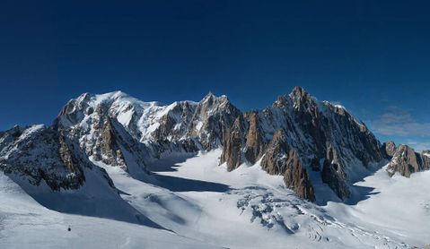 Dünyanın en büyük fotoğrafı 46 TB boyutuyla Alp Dağları’nı önünüze getiriyor