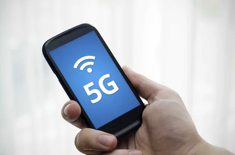 Vodafone İngiltere’de 5G için kesin tarih verdi