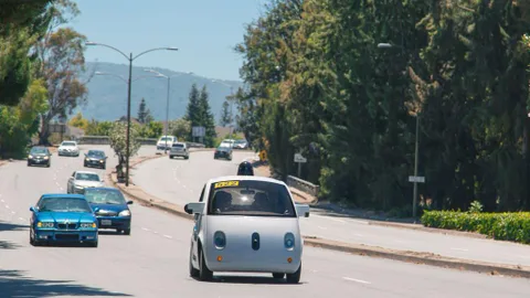 Google’ın sürücüsüz otomobil patenti yapay zekanın direksiyona nasıl geçeceğini gösteriyor