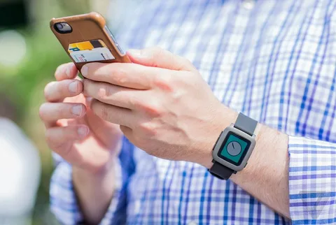 Pebble’ın Time uygulaması halen Apple’dan onay bekliyor
