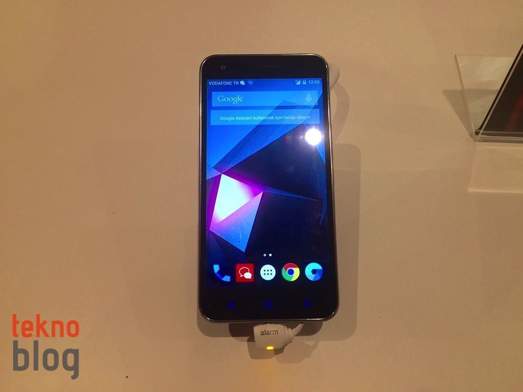 vodafone-smart-6-180615
