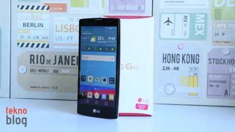 Video: LG G4C kutusundan çıkıyor