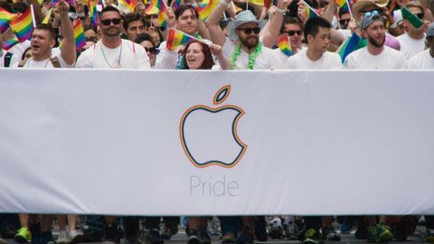 Video: Apple’ın gözünden 2015 San Francisco Onur Yürüyüşü