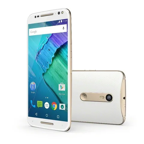 Motorola Moto X Style amiral gemisi estetiği uygun fiyatla buluşturuyor