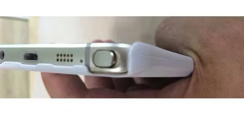 Samsung Galaxy Note 5 prototipi görüldü, otomatik çıkarılan S Pen yok