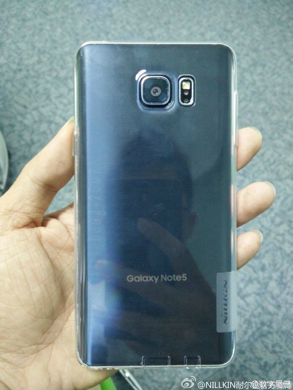 Samsung Galaxy Note 5’in yeni fotoğrafları ve Exynos 7422 iddiası