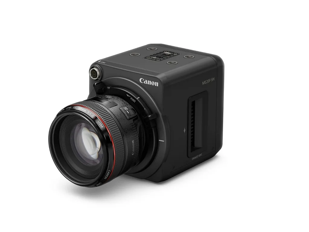 Canon’dan profesyonellere özel yüksek ISO hassasiyetli kamera