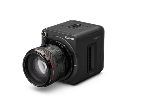 Canon’dan profesyonellere özel yüksek ISO hassasiyetli kamera