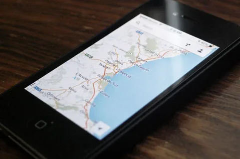 iOS için Google Haritalar’a gece modu