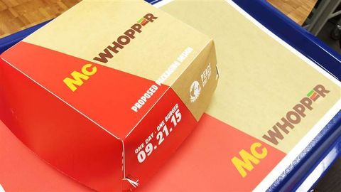 McDonald’s Burger King’in “McWhooper” teklifini kibarca reddetti