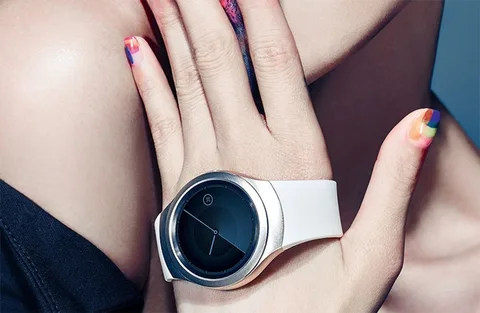 Samsung Gear S2’yi bir moda ikonu olarak pazarlayacak