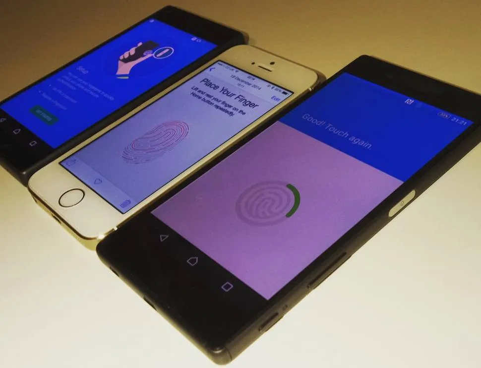 sony-xperia-z5-compact-220815-2