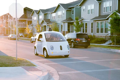 Google’ın küçük sürücüsüz otomobilleri Austin yollarında dolaşıyor
