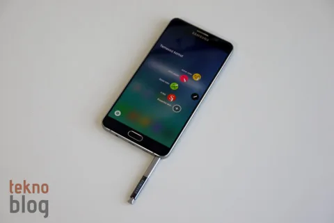 Samsung Galaxy Note 5’in ters kalem girişi problemini çözdü