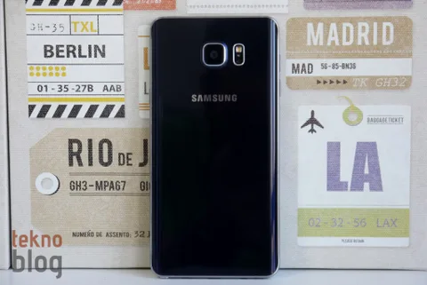 Galaxy Note 6 çok yüksek kapasiteli bir pille gelebilir