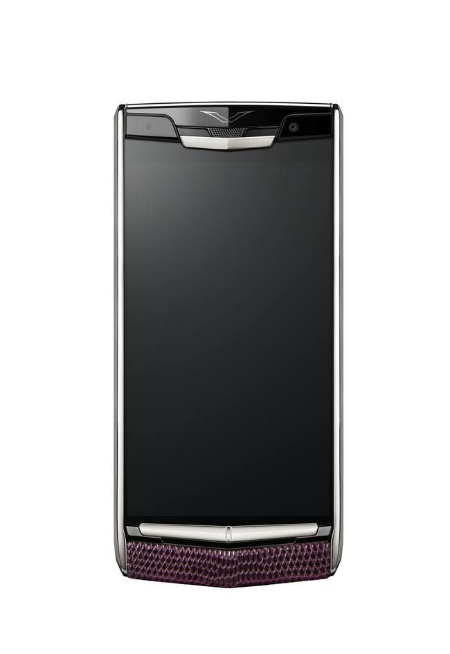Vertu Signature Touch’a üst sınıf Android telefon özellikleri