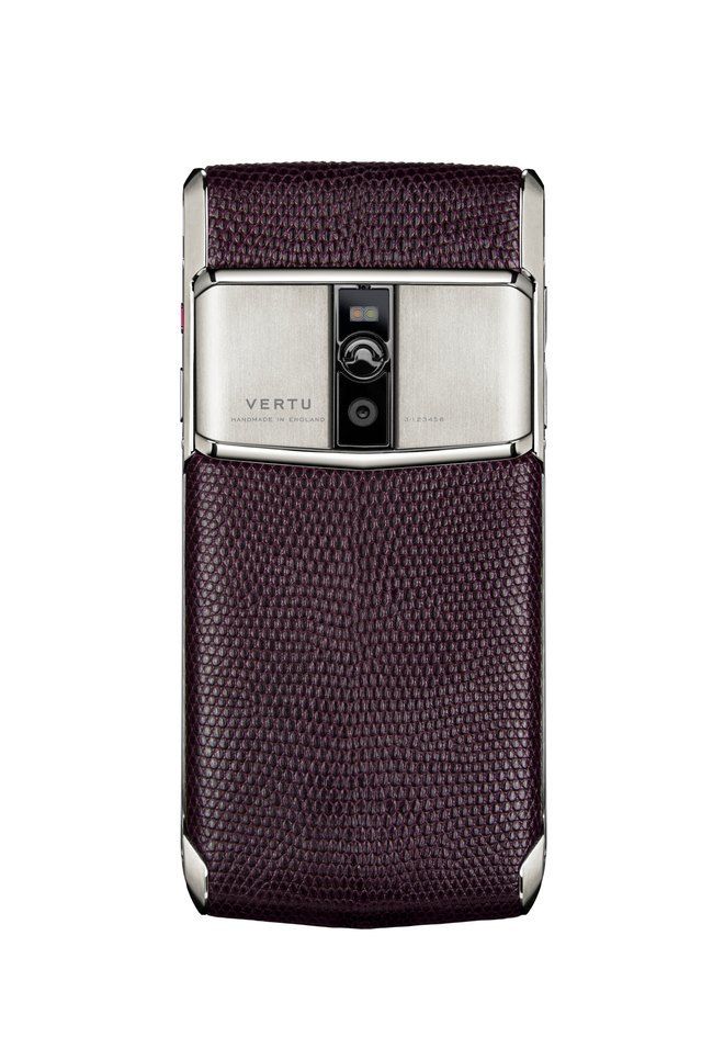 Vertu Signature Touch’a üst sınıf Android telefon özellikleri