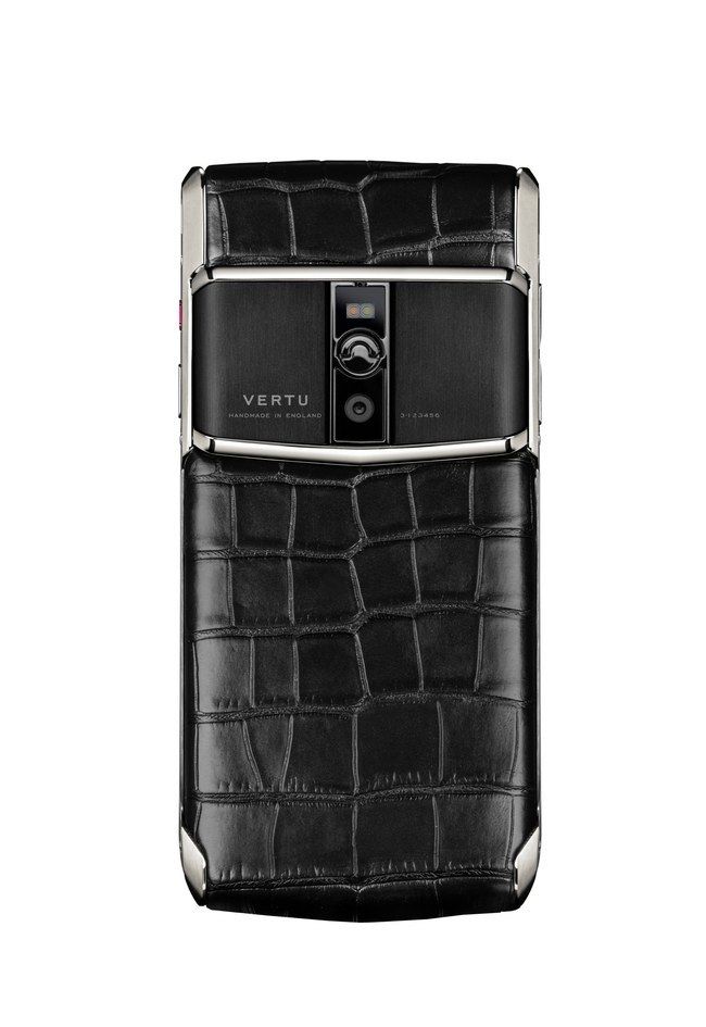 Vertu Signature Touch’a üst sınıf Android telefon özellikleri