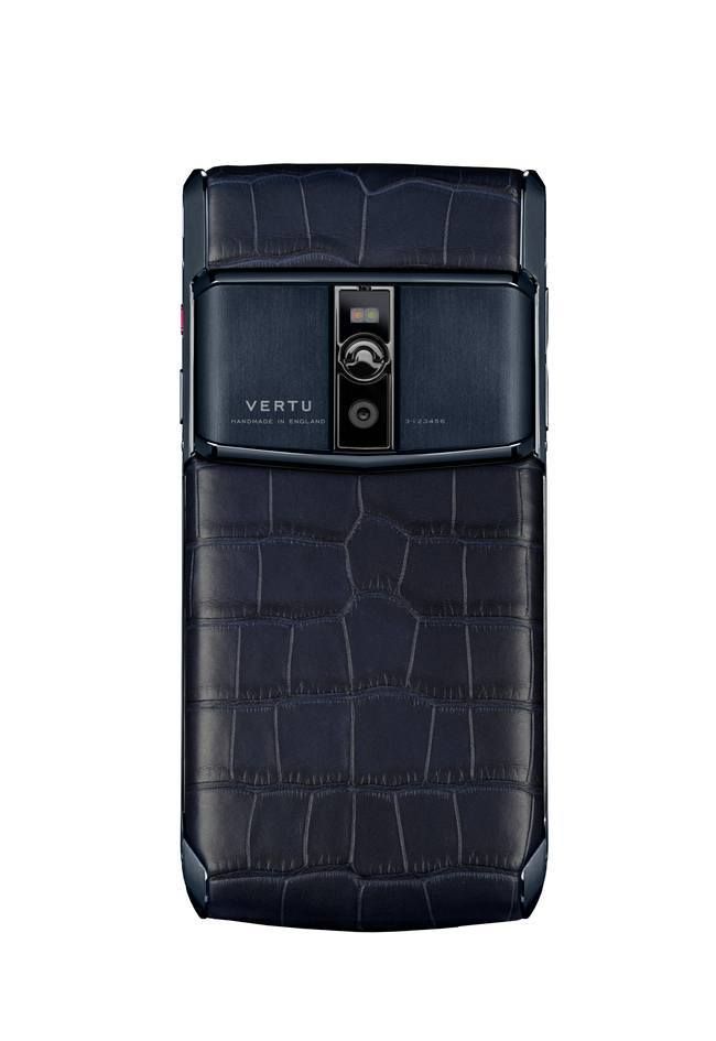 Vertu Signature Touch’a üst sınıf Android telefon özellikleri