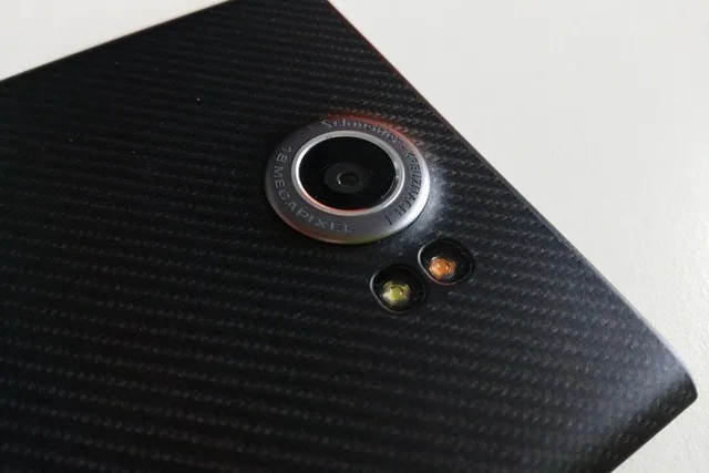 blackberry-priv-test-121015-7