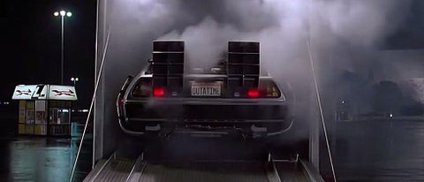 Geleceğe Dönüş’teki Delorean 30’uncu yıl dönümü için yeniden toplandı