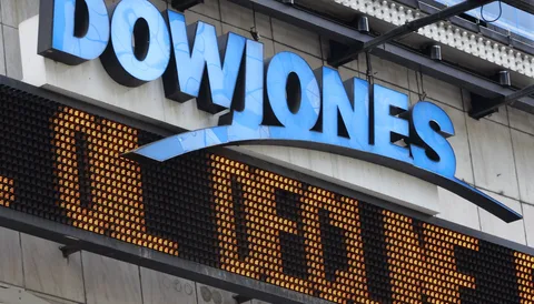Rus hacker grubu yatırım ipuçları elde etmek için Dow Jones’a saldırdı