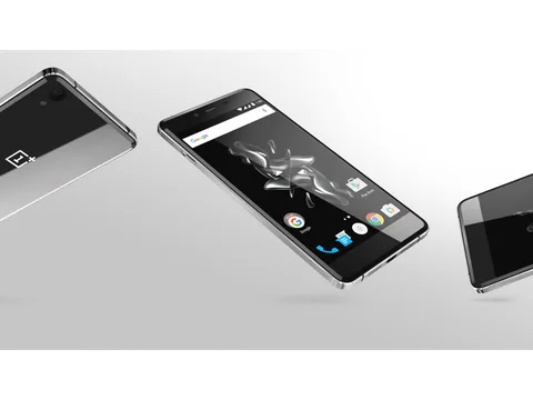 OnePlus X sahibi olmak için artık davetiyeye ihtiyaç yok