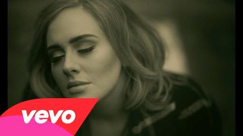 Adele’in yeni hiti Hello bir haftada 1 milyon indirme rakamını aşan ilk şarkı oldu