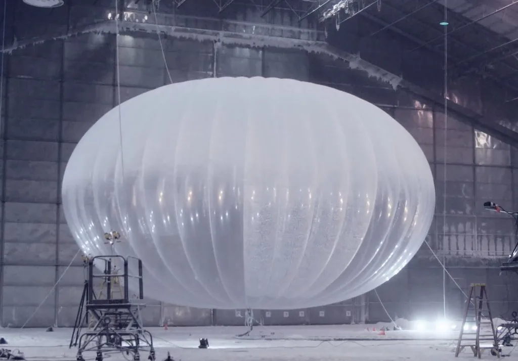 Google Project Loon testi için stratosferi aşağıya indiriyor