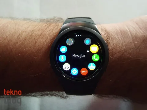 Samsung Gear S2 güncellemesi Samsung Pay betası ile geliyor