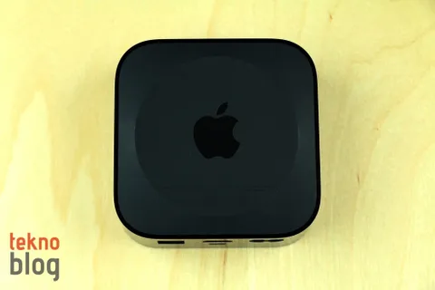 AirPods tvOS 11 ile çalışan Apple TV’ler ile otomatik olarak eşleştirilecek
