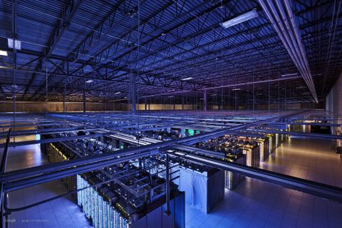 Google eski yarı iletken fabrikasını veri merkezine çeviriyor