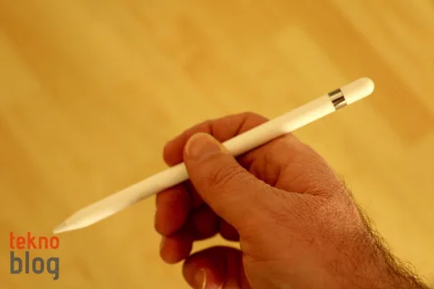 Apple Pencil’ın yeni versiyonu silgi ve değiştirilebilir uçlarla gelebilir