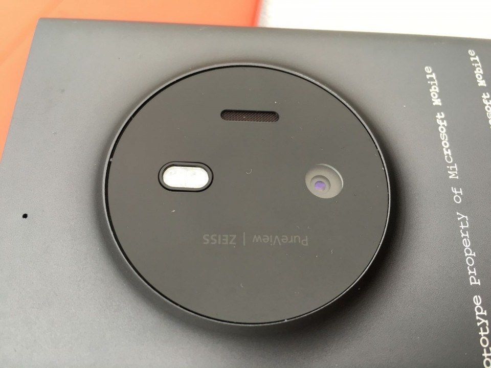 Nokia’nın iptal edilen McLaren prototipine ait yeni fotoğraflar