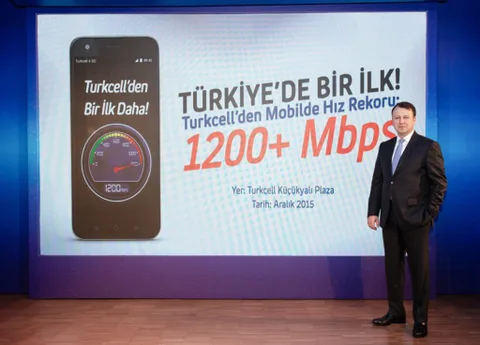 Turkcell 4.5G’de 1200 Mbps hıza erişti