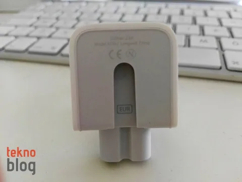Apple AC priz adaptörü değiştirme programı başlattı