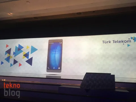 Telefonlarda Avea yazısı Türk Telekom’a dönüşüyor