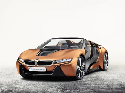 BMW i8 Spyder gün yüzü görmemiş teknolojiler vadediyor